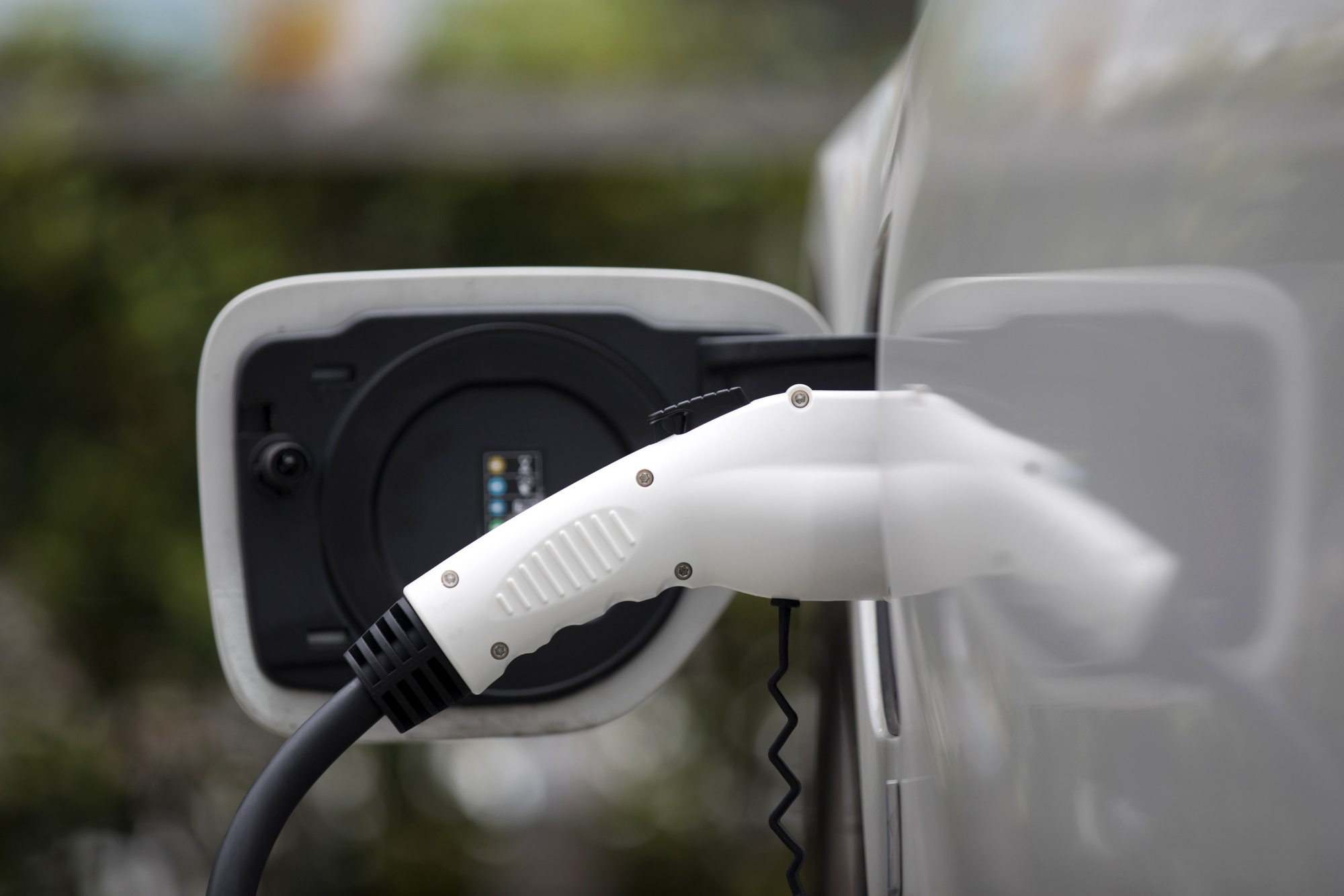Cox Automotive Buys Battery Recycling Startup Spiers to Cater to EV Market  - Bloomberg