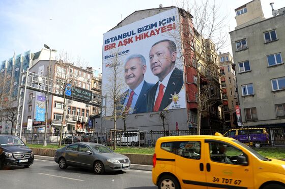 Erdogan’s Party Formally Asks for New Local Vote in Istanbul
