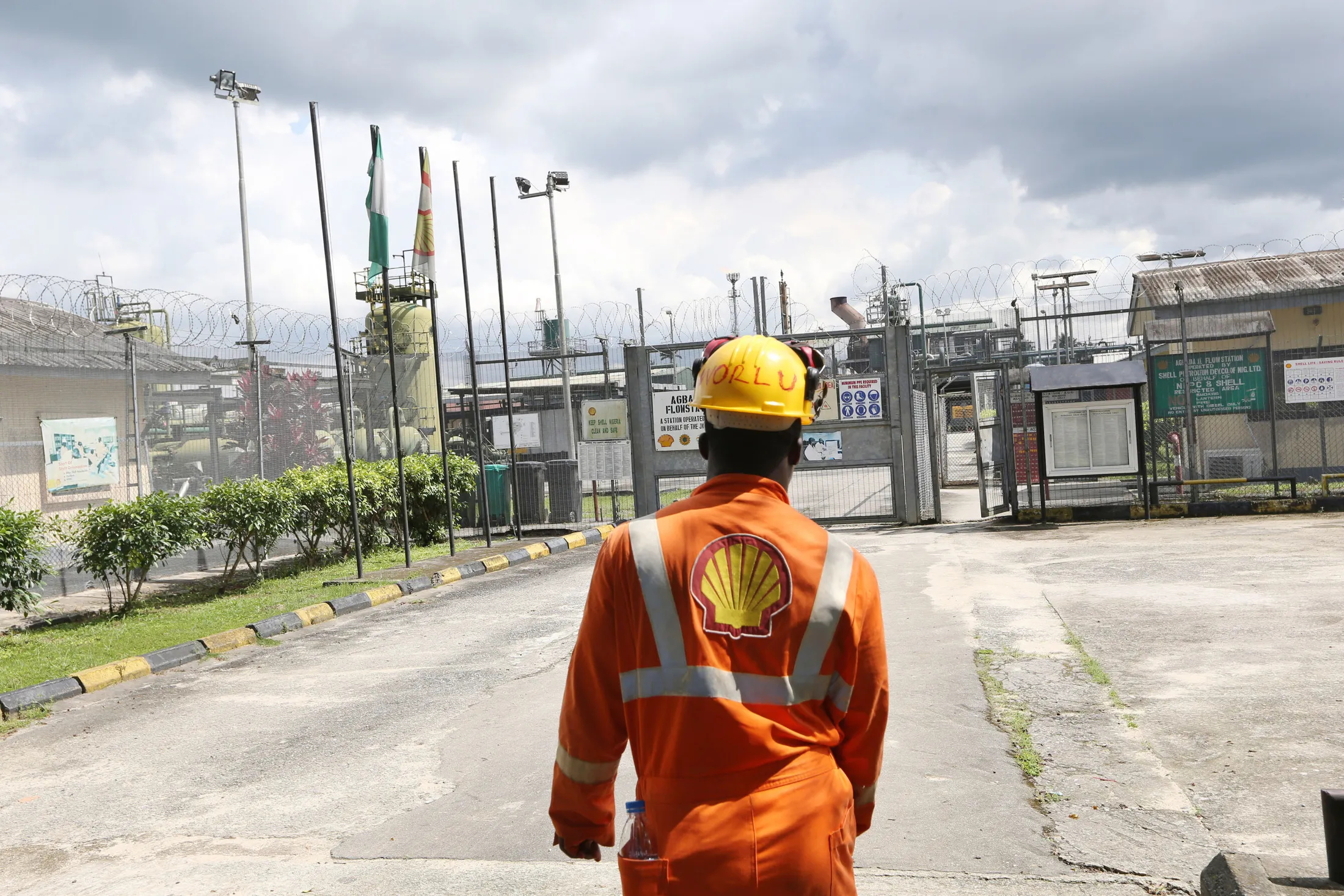 An&nbsp;oil flow station, operated by Shell Petroleum Development Co. (SPDC) in Port Harcourt, Nigeria.