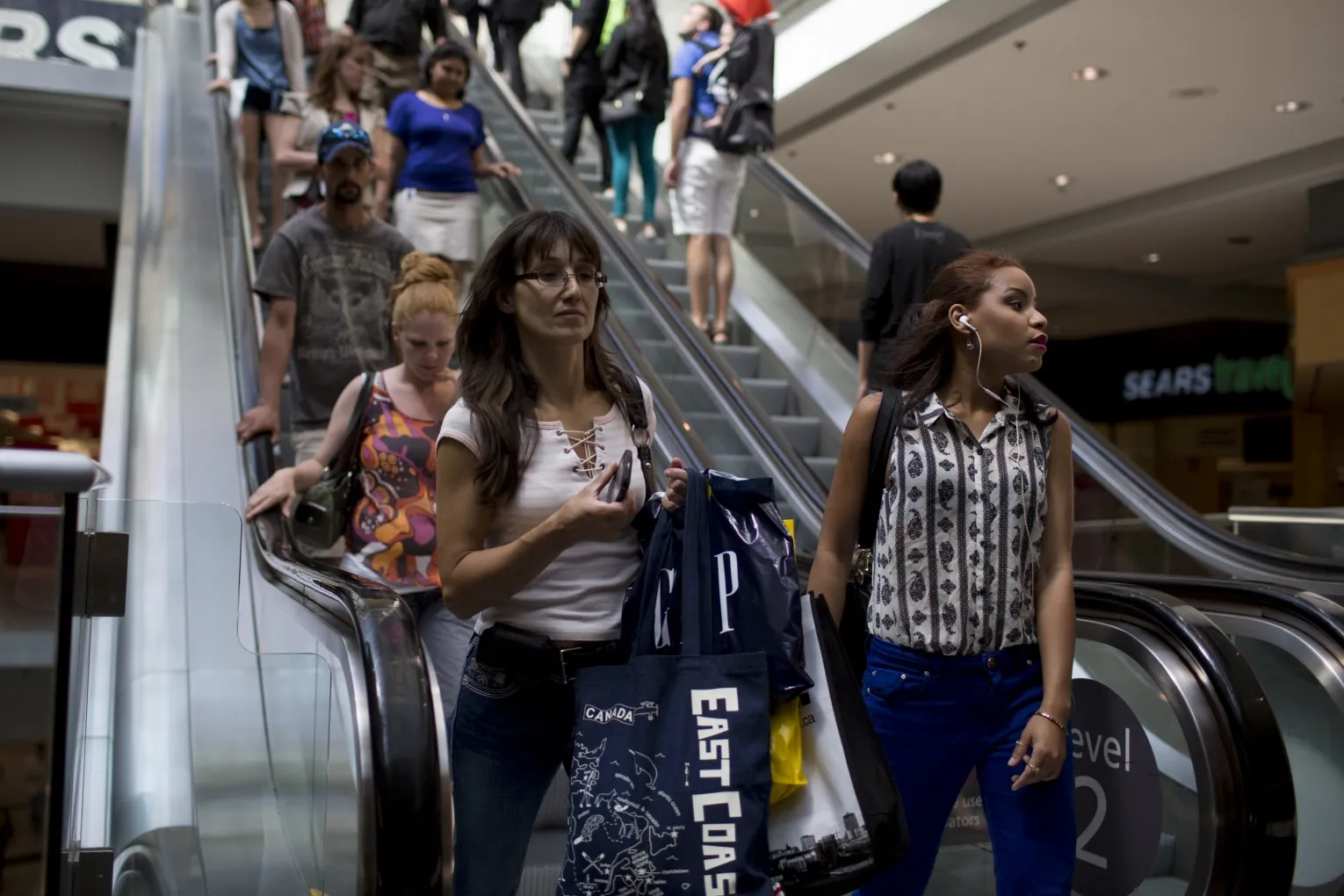 Views Of Shoppers At The Eaton Centre Mall As Retail Sales Advance Less Than Forecast