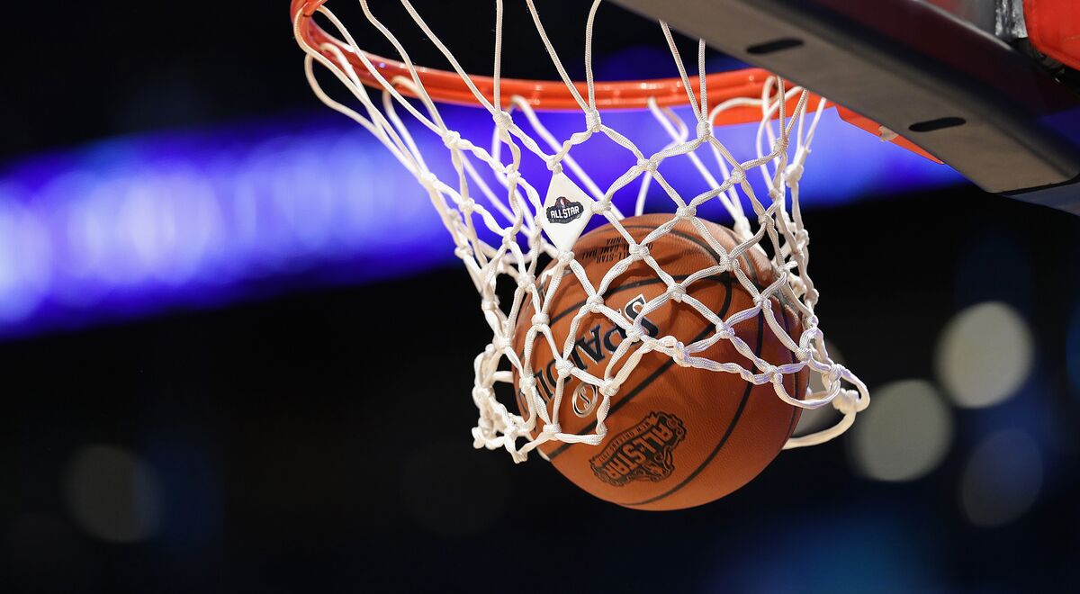 bloomberg.com - Lydia Beyoud - Fantasy Sports Firm Underdog Acquires Derivatives Exchange