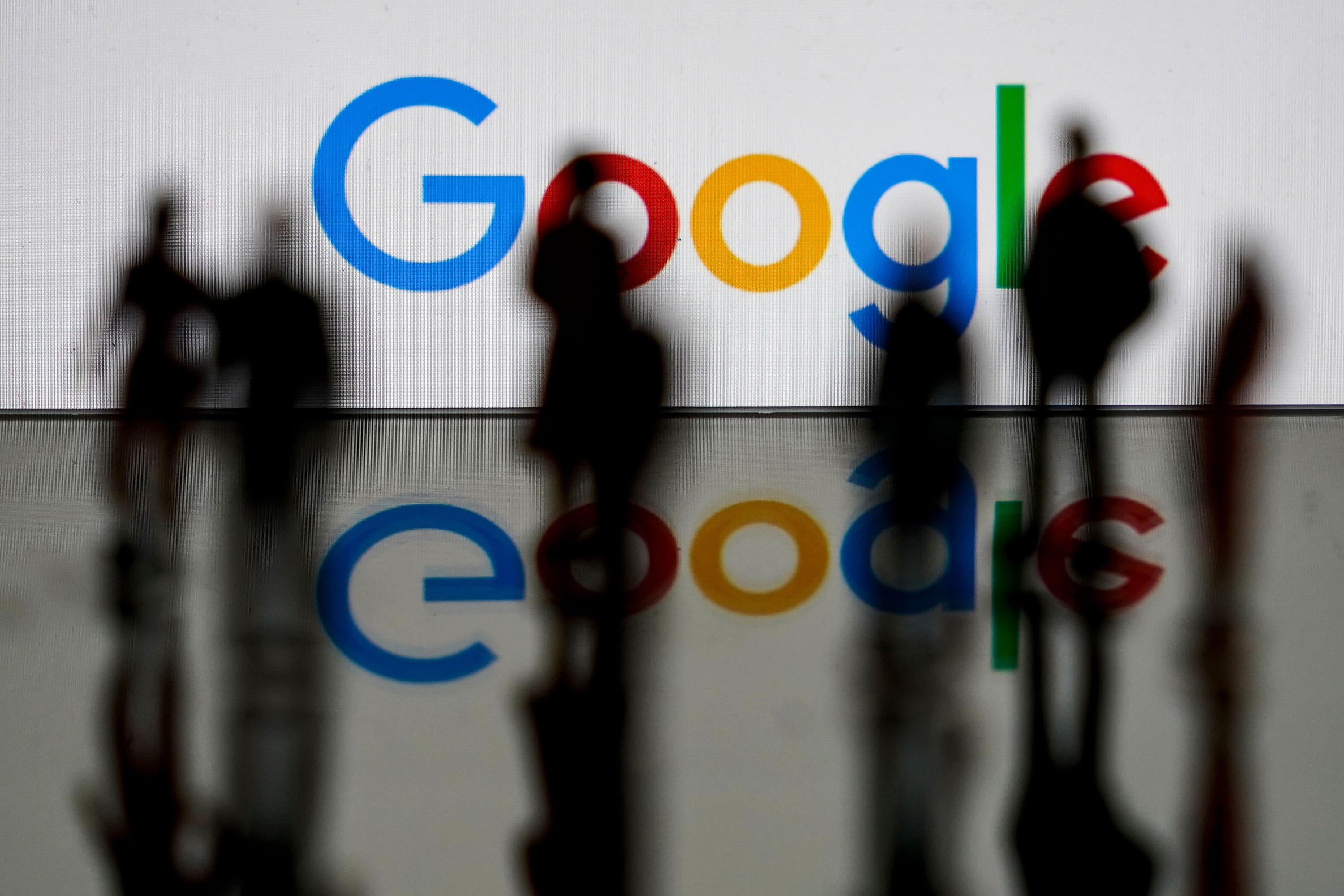 Google Goog Union Workers Escalating Tension With Management Bloomberg