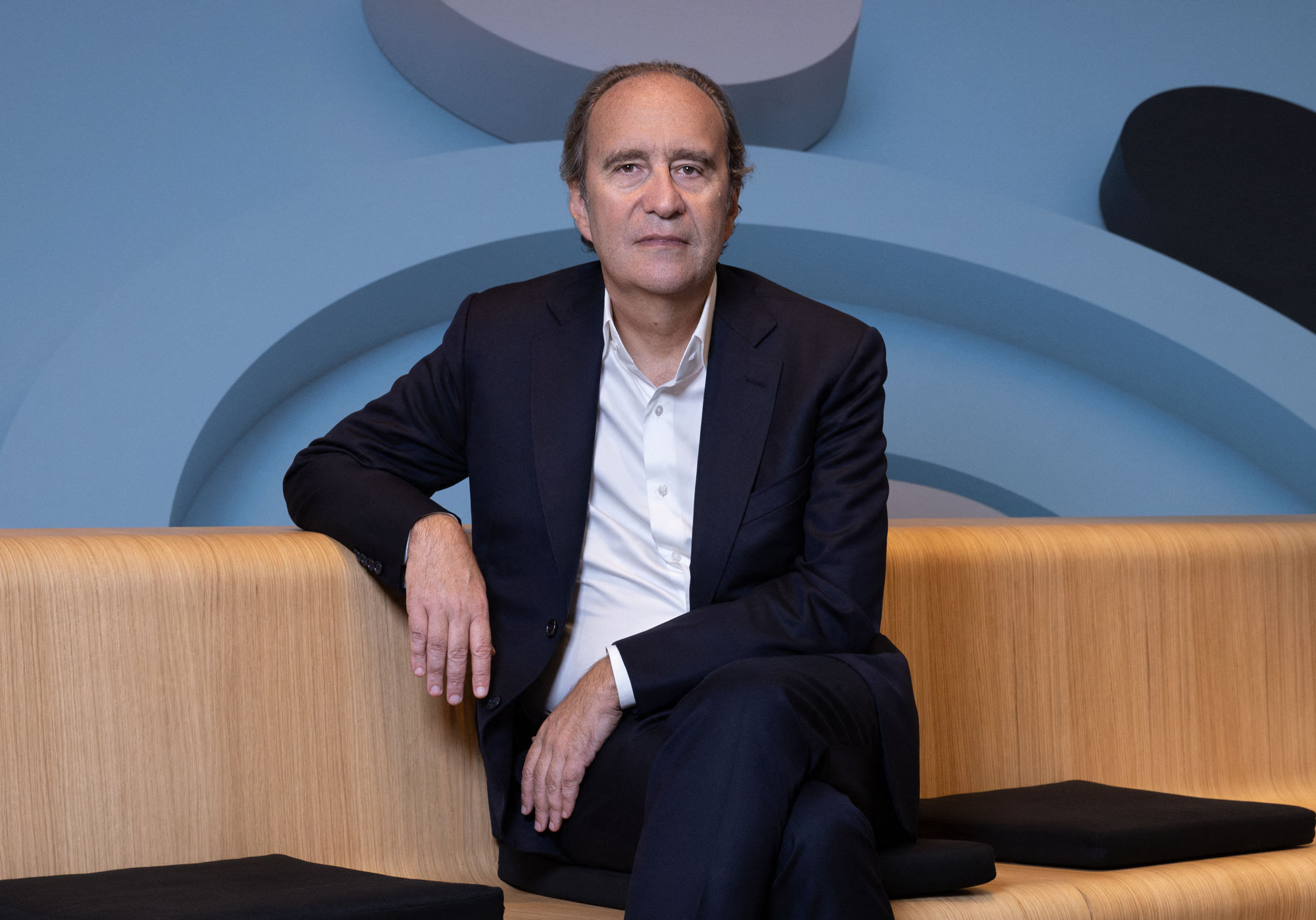 billionaire-xavier-niel-invests-200-million-in-french-ai-push-always