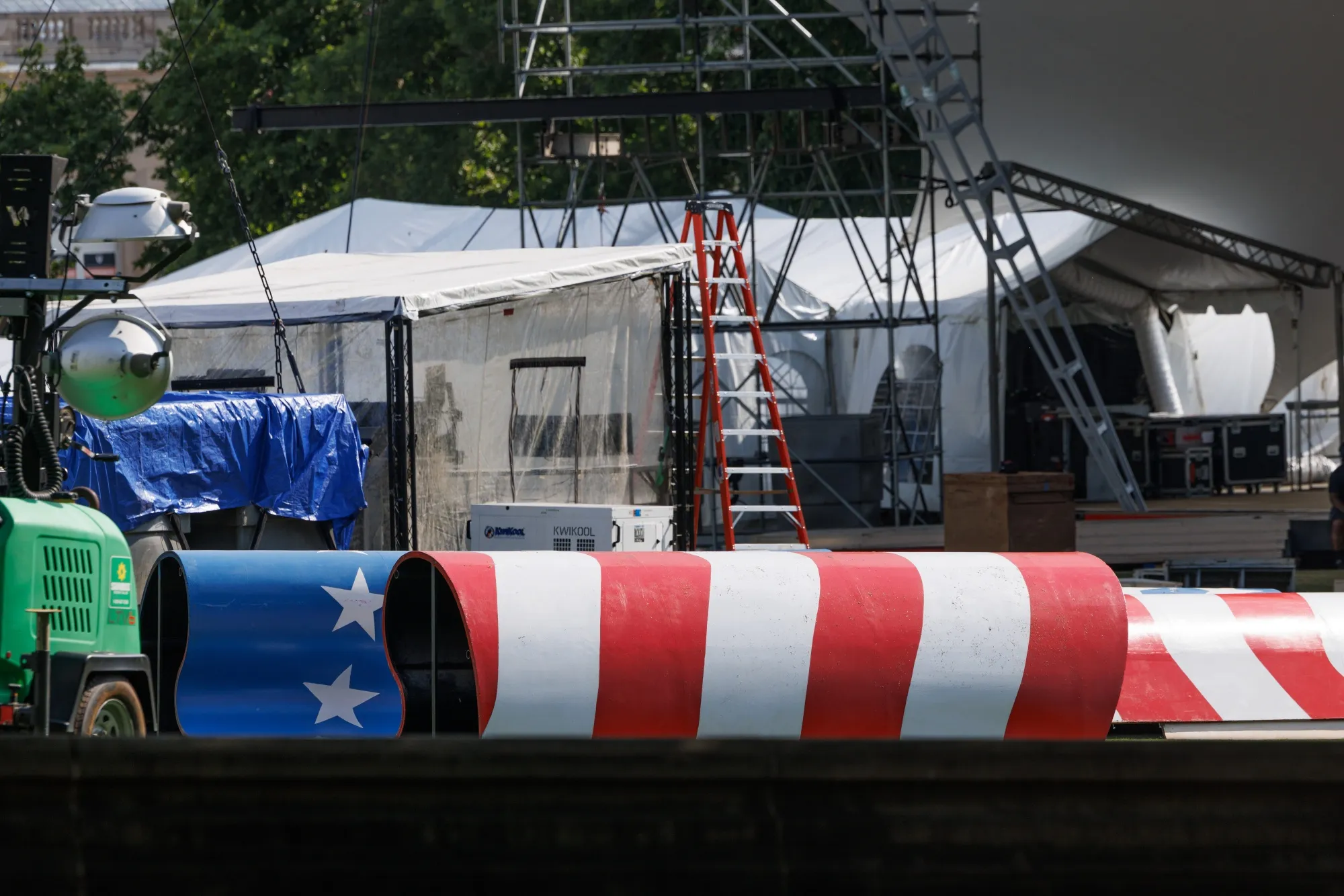 Starting to look a lot like the Fourth of July in Washington.&nbsp;