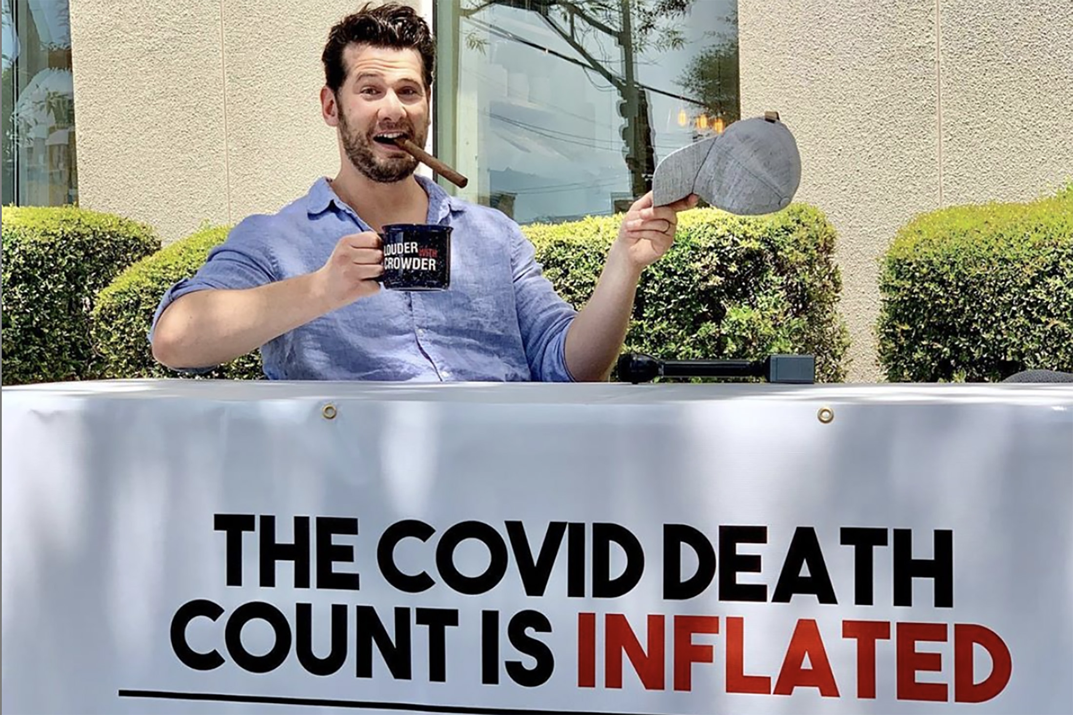 Conservative Youtuber Steven Crowder Thrives By Pushing Conflict With The Site Bloomberg