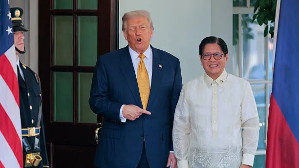 Watch Trump Sets Tariff on Philippines at 19% - Bloomberg