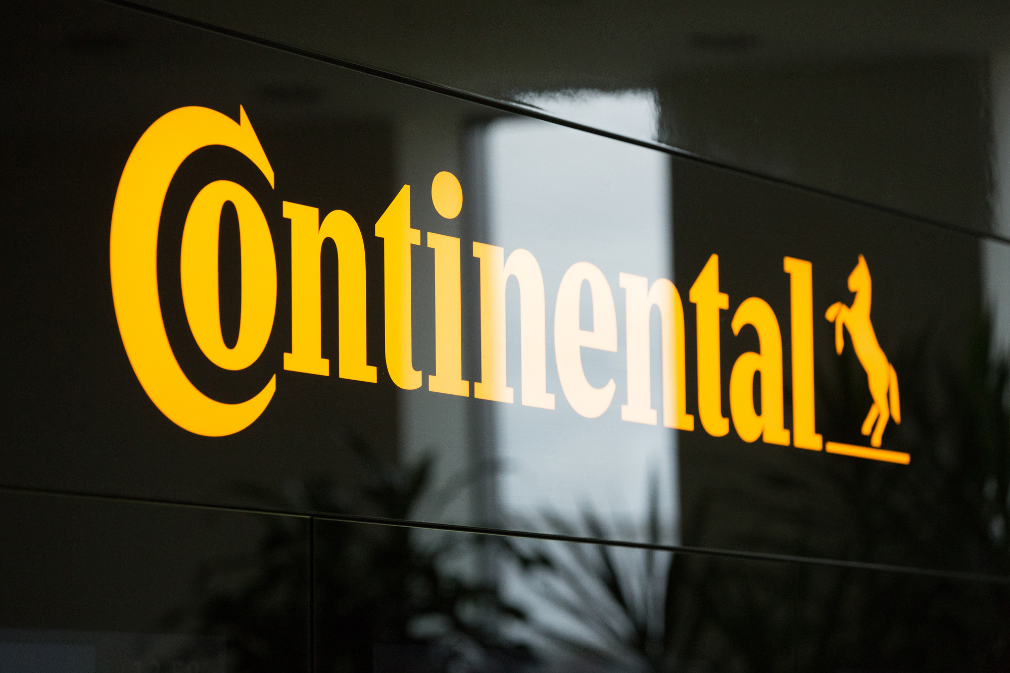 Inside Continental AG's Russia Tire Manufacturing Plant