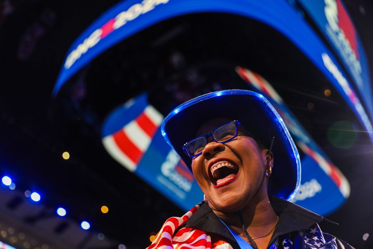 Democrats Reel In Record $568 Million Via ActBlue in Quarter - Bloomberg