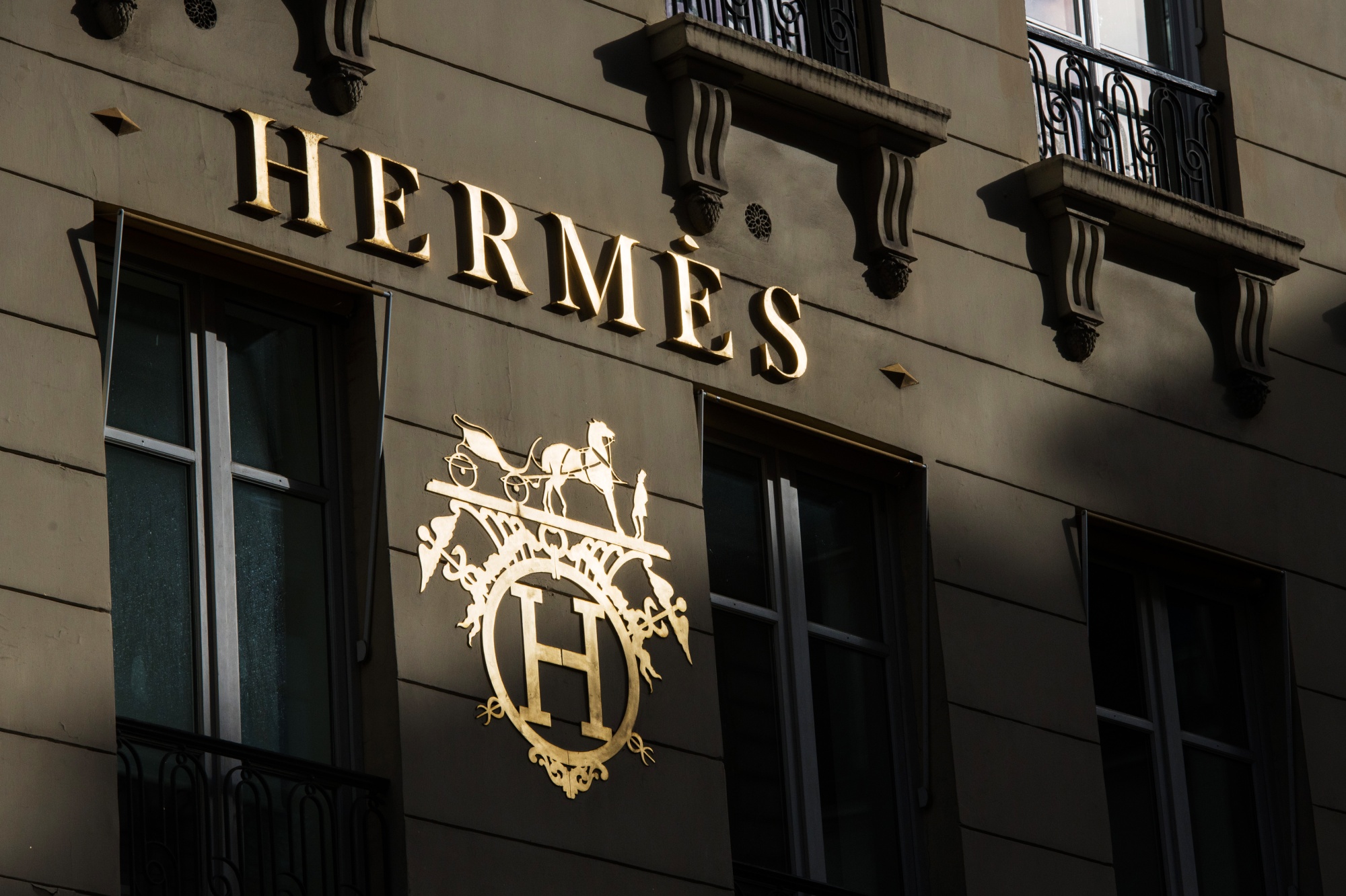 Hermes Trial Over “MetaBirkin” NFTs Puts Trademark Rights to the Test