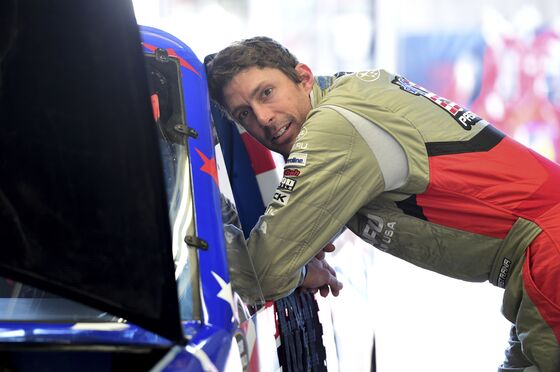 How Travis Pastrana Plans to Recreate Evel Knievel’s Legendary Stunts