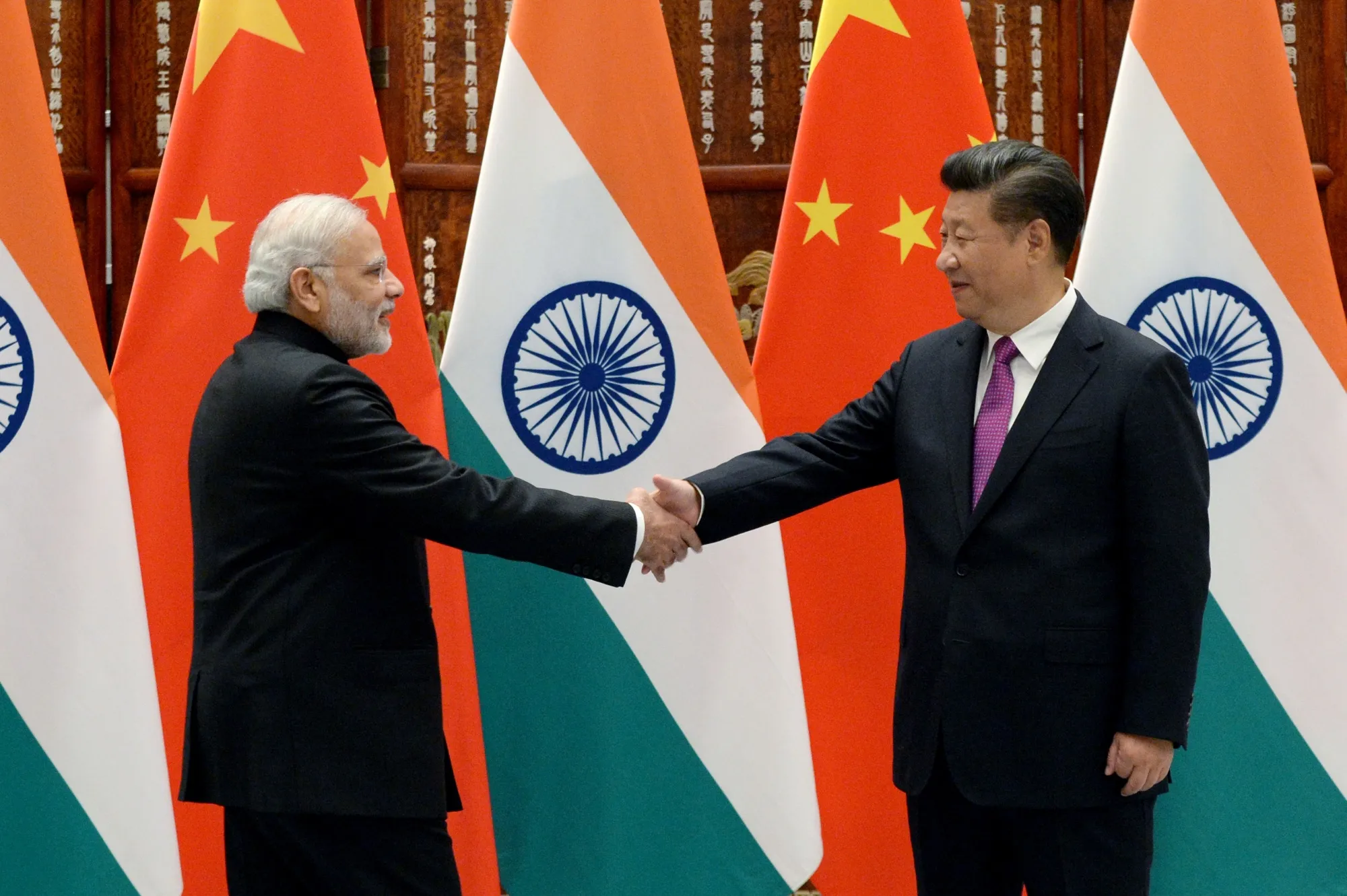 Narendra Modi and&nbsp;Xi Jinping