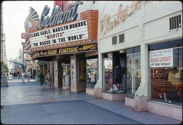 Sporting Goods Store in Lone Pine, California with Distinctive Neon Sign  Editorial Photography - Image of recreation, american: 200532987