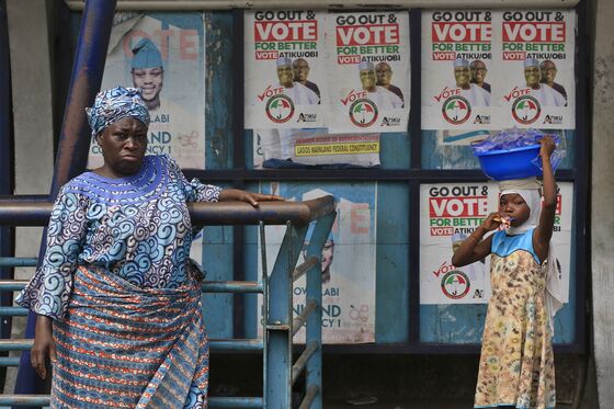 Nigeria Counts Cost of Last-Minute Vote Delay as Stocks Tank