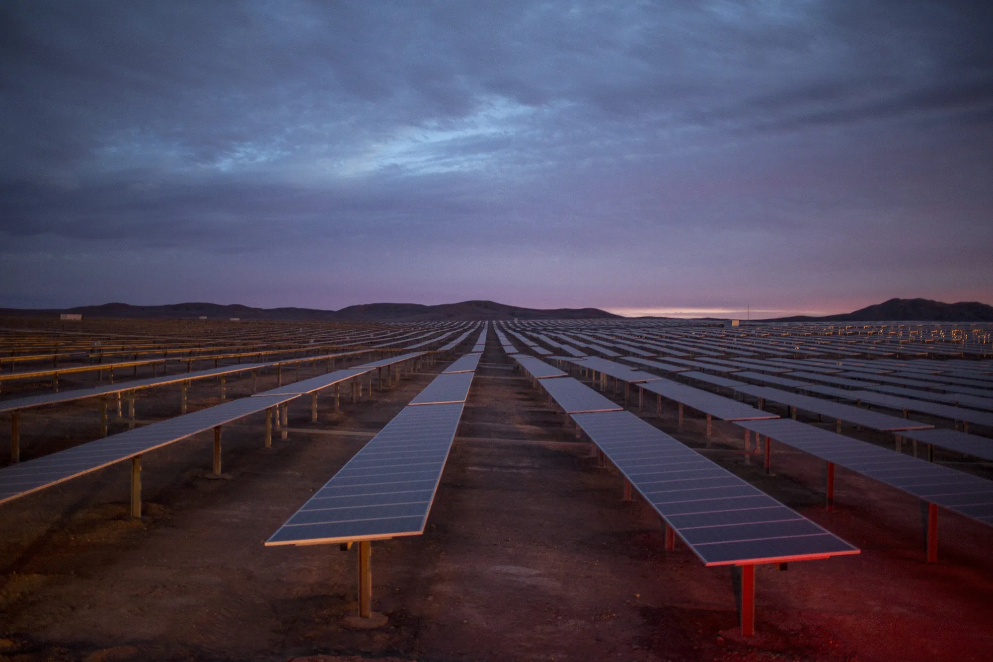 Projects of 9 megawatts or less qualify for a price stabilization mechanism.