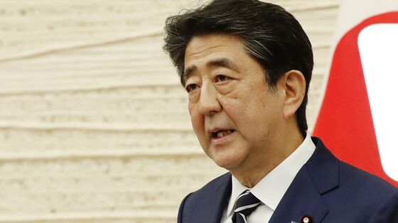 Japan Tentatively Begins to Open Up After Emergency Ends