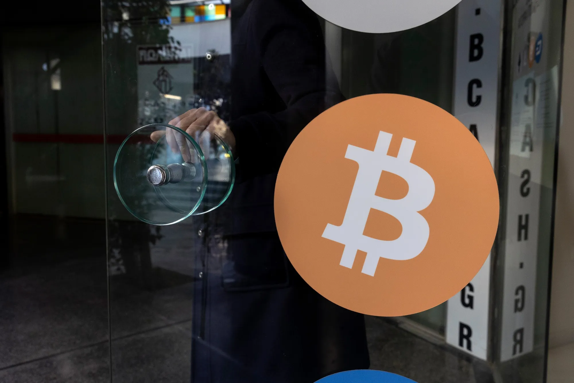 Quant Momentum Trade Is Hot Again in Crypto Amid Sharp Reversal - Bloomberg