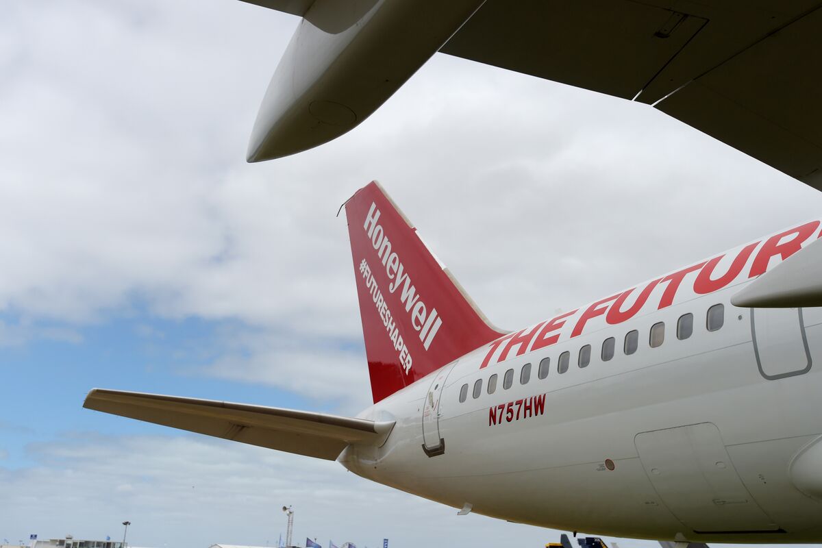 Honeywell Adds Elliott Partner to Board Ahead of 2026 Breakup