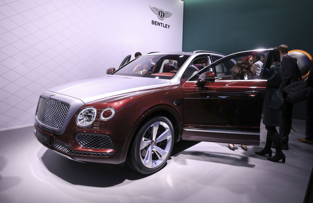 World Debut: Bentley Enters Hybrid Territory With Bentayga Suv - Bloomberg