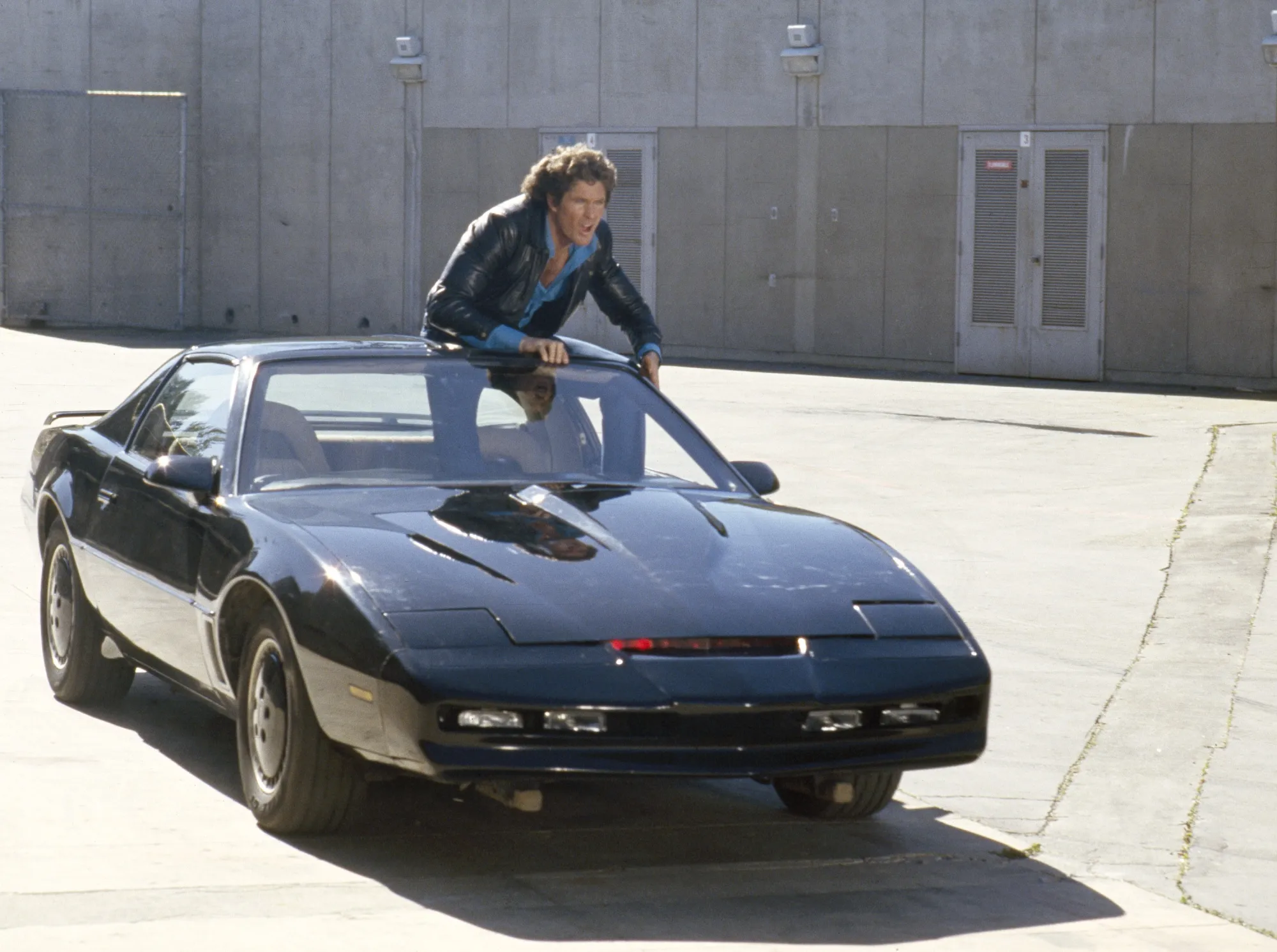 David Hasselhoff as Michael Knight and K.I.T.T. in&nbsp;Knight Rider.