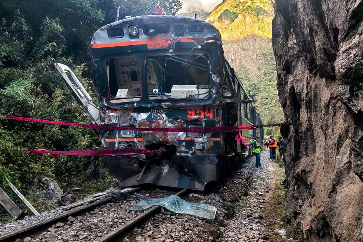 Fatal Machu Picchu Train Wreck Involves Units of LVMH, Carlyle.