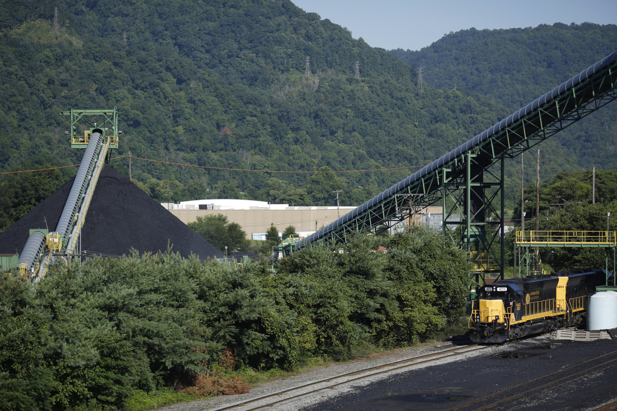 Coal Operations As Industry Faces Lesser Emissions Rule Threat