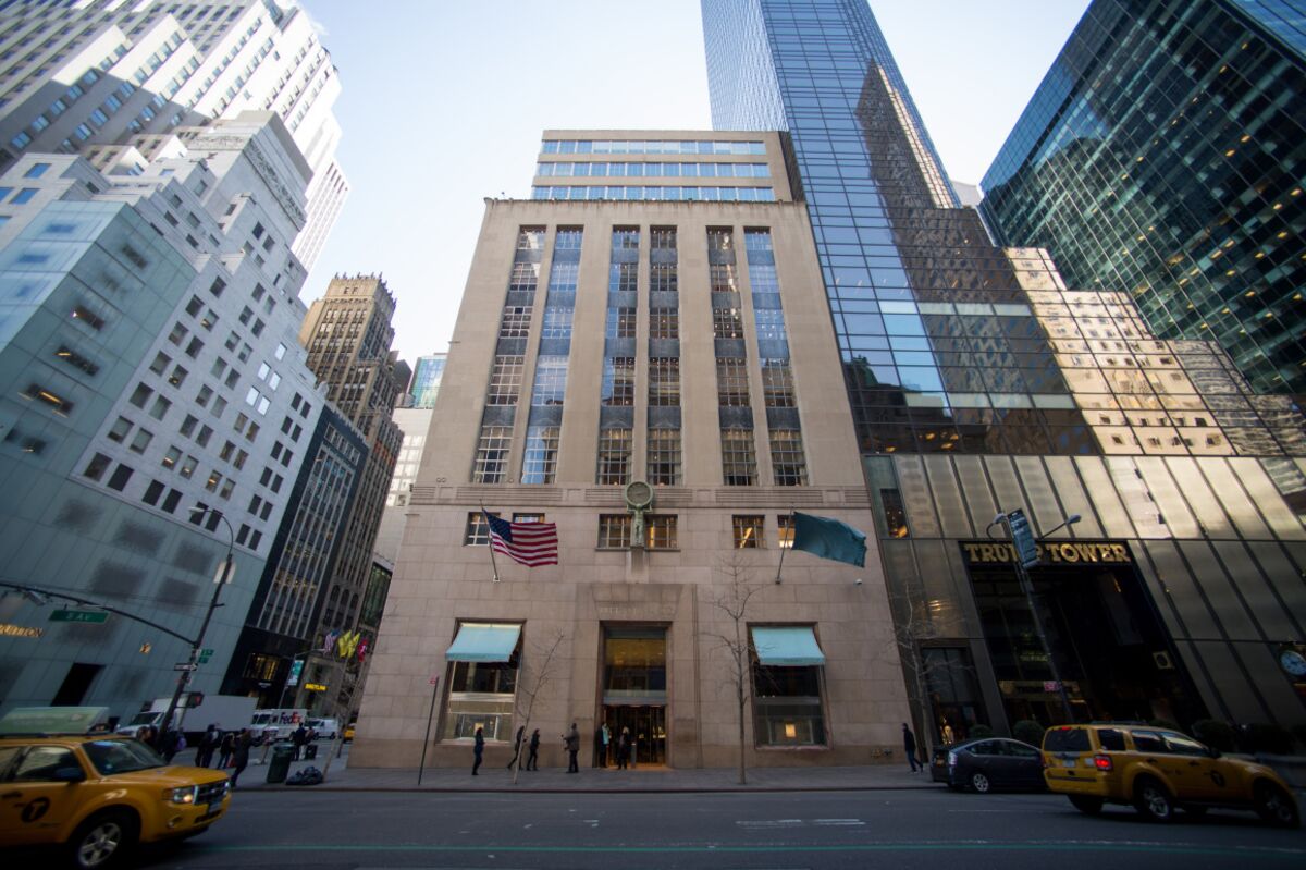 TIFFANY UNVEILS ITS LARGEST STORE IN ASIA - Israeli Diamond Industry