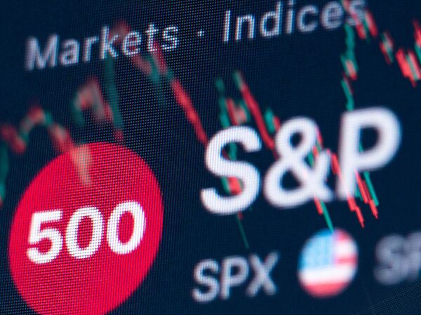 VIX Calls or S&P 500 Puts? Debate Rages On as Vol Spikes Fade