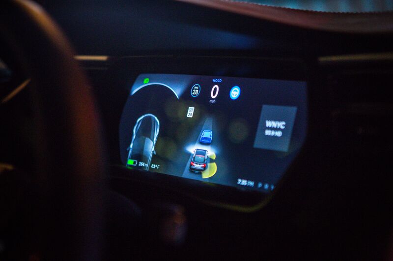 Tesla Keeps Using Disputed Crash Stat to Defend Autopilot