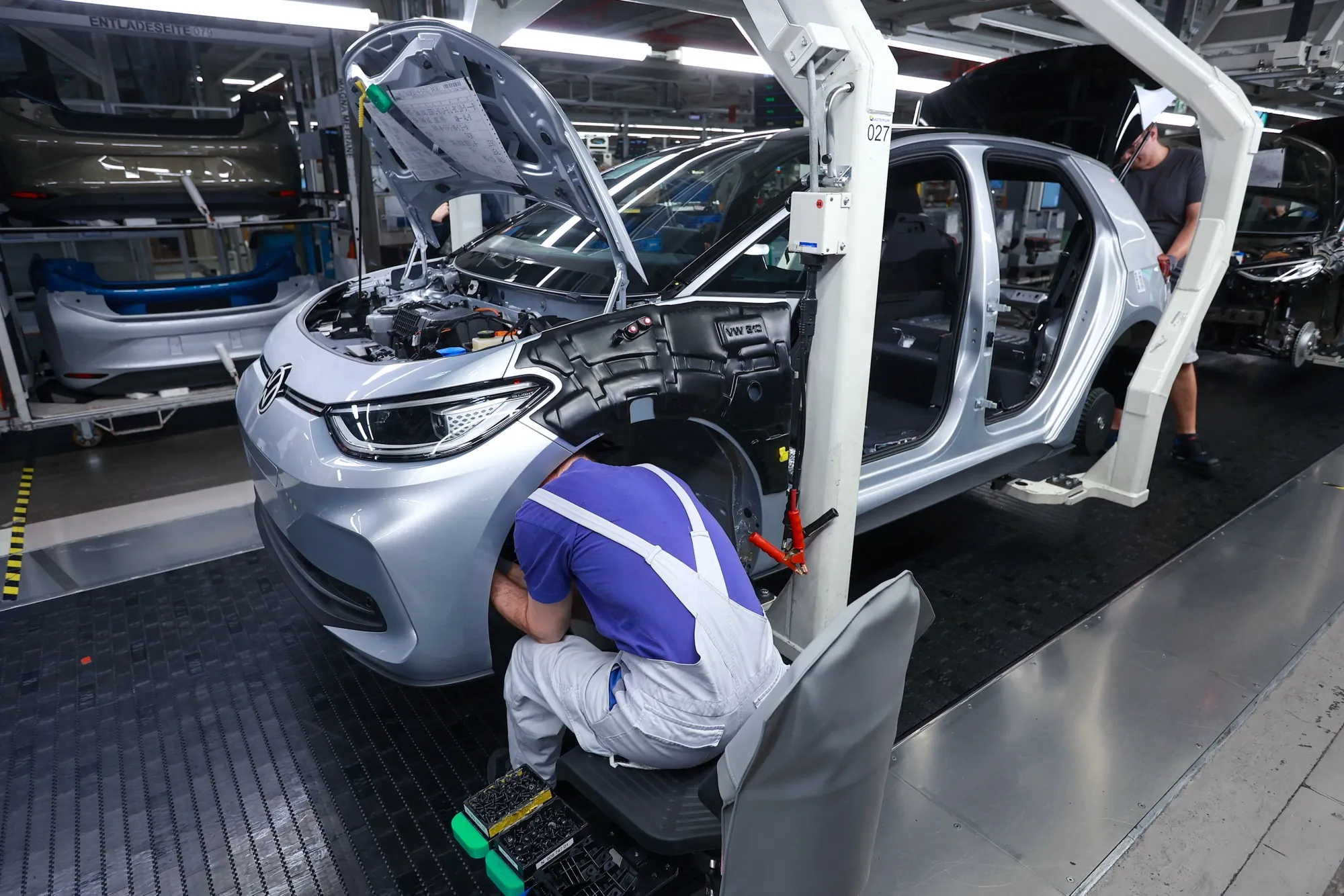German factory demand rose by 7% from May.