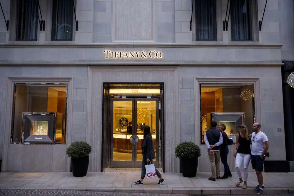 stores that sell tiffany jewelry