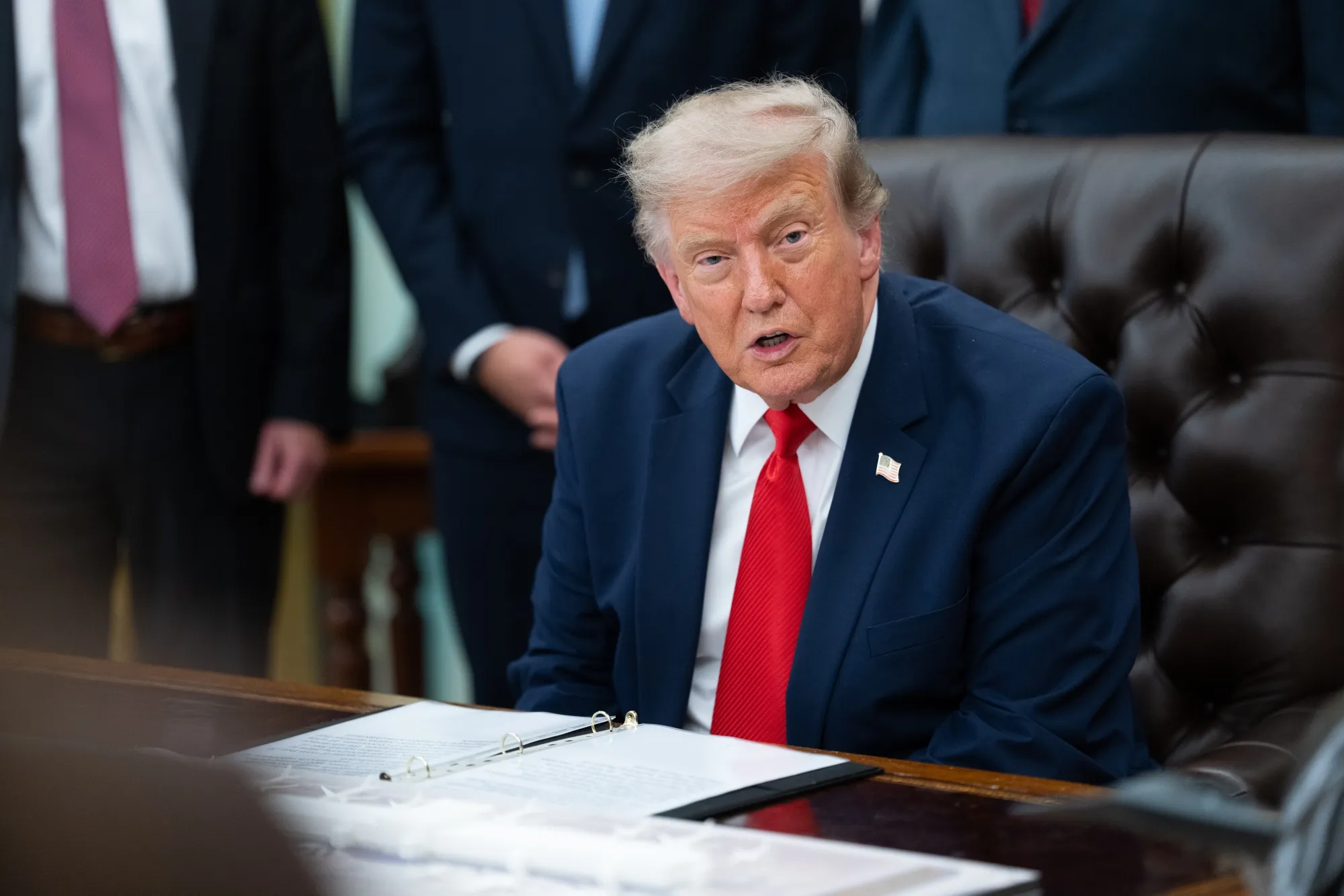 Trump Says Hamas Will Disarm Though Questions Linger About Deal - Bloomberg