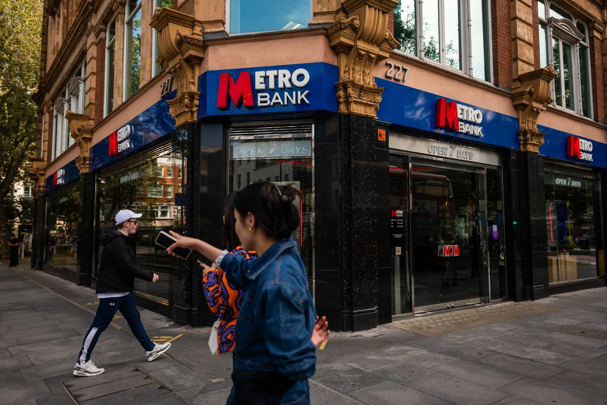 A Metro Bank&nbsp;branch in London.