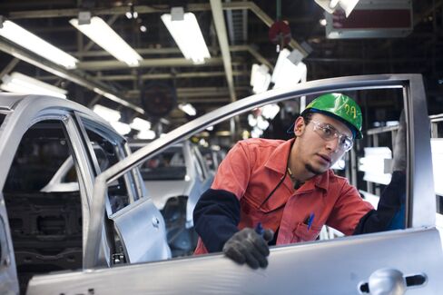 World Converges on Mexico as Quality Spurs Record Vehicles