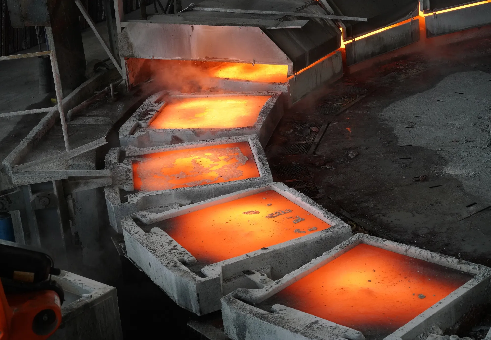 CMOC is a&nbsp;significant producer of copper&nbsp;with plans to expand in nickel and lithium.