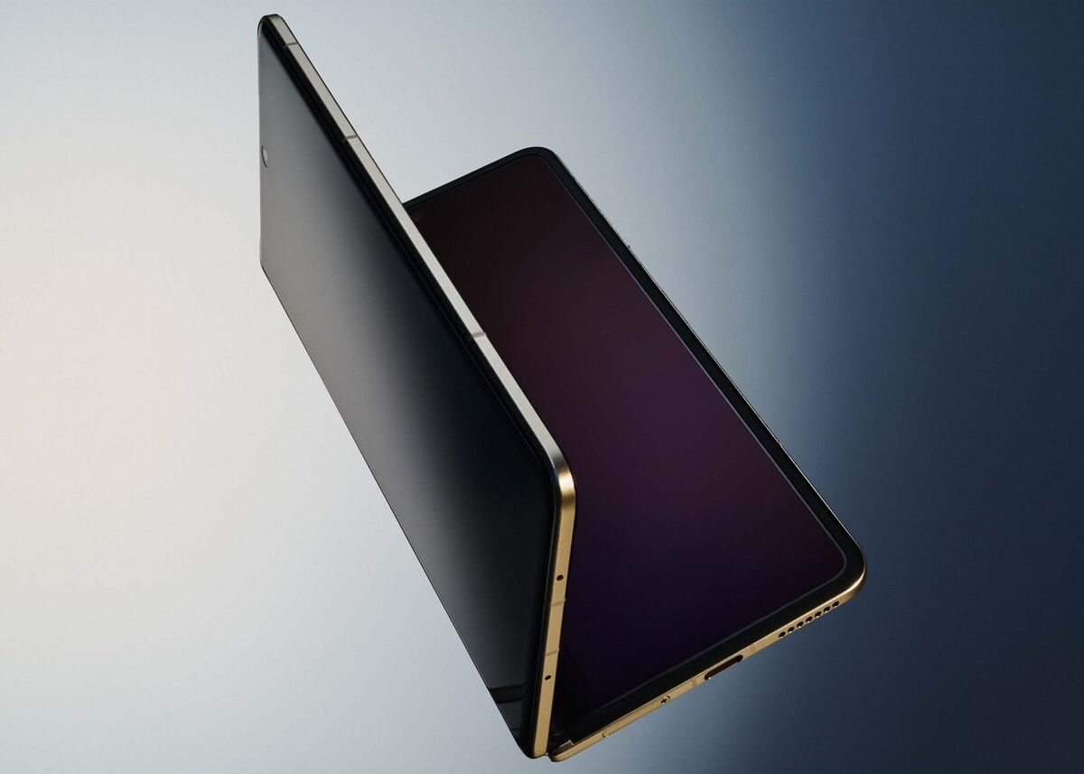 Honor Looks to Outshine Samsung with Extremely Thin Foldable Phone