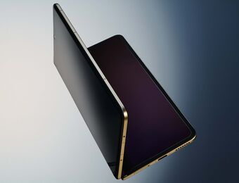 relates to Honor Looks to Outshine Samsung with Extremely Thin Foldable Phone