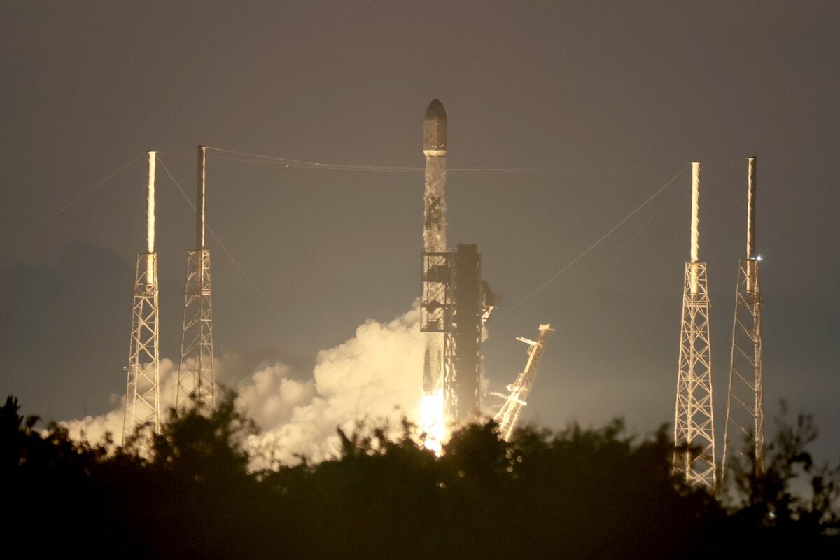 SpaceX, Anthropic e OpenAI podem desafiar história dos mega IPOs