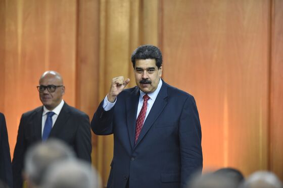Venezuela Central Bank Confronts Growing Discontent