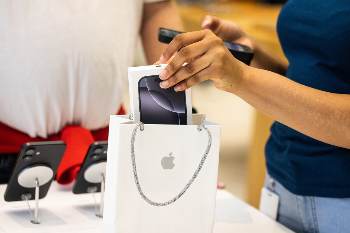 🟪"Apple in Valutazione: Possibili Aumenti di Prezzo per i Nuovi iPhone Senza Riferimenti ai Dazi"