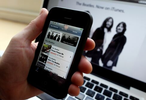 Apple Said to Prepare ITunes Changes to Improve Sharing