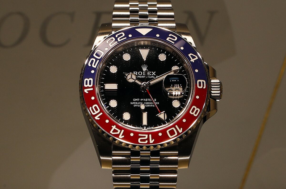 Swiss Watchmaker Rolex Joins in Russia Export Halt -