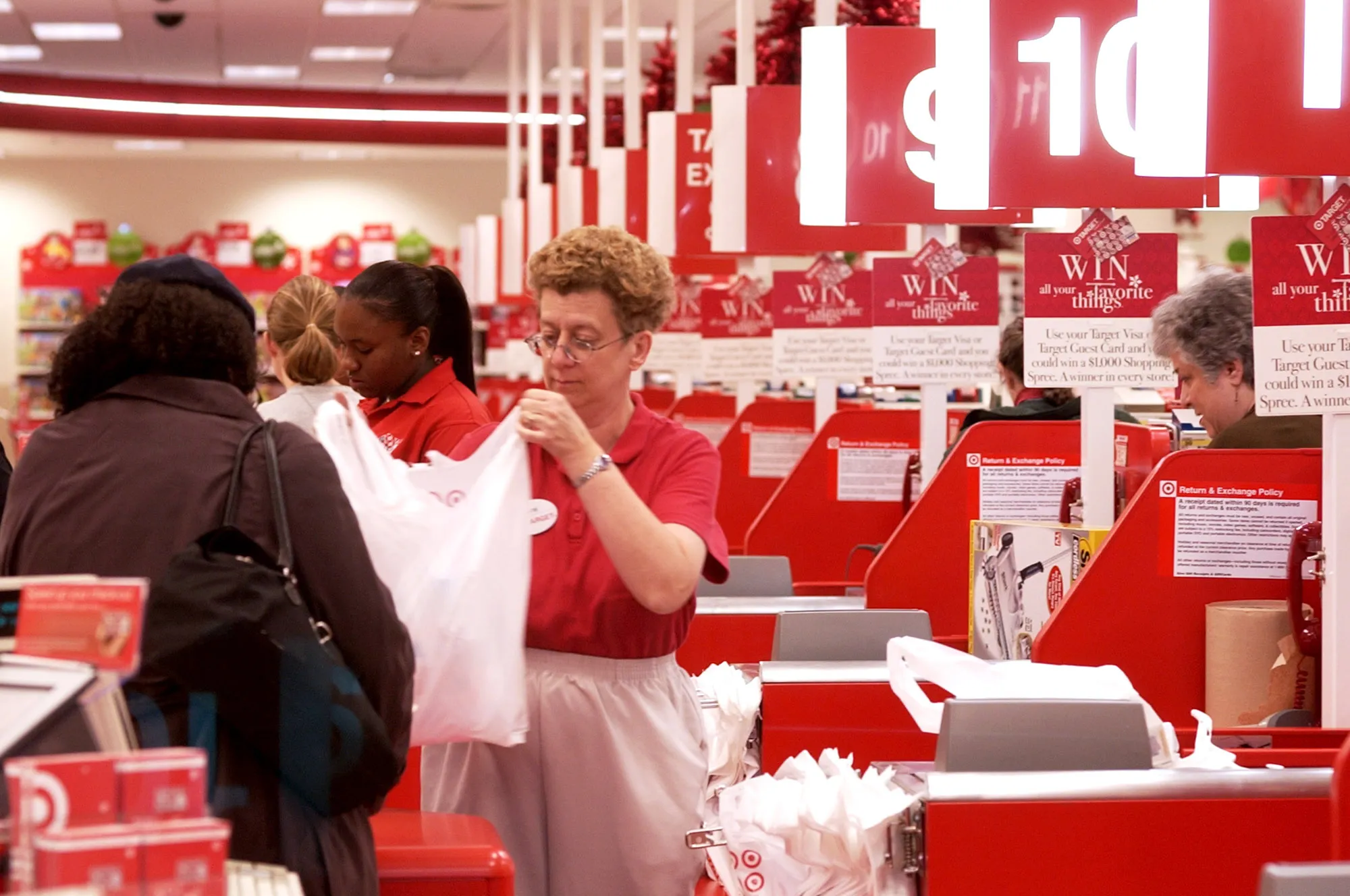 TARGET EARNS
