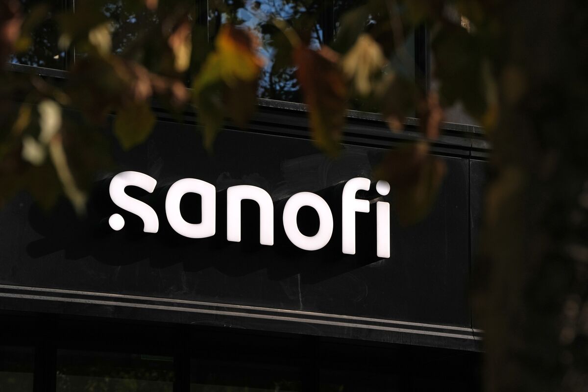 Sanofi Reports Profit Exceeding Expectations as New CEO Prepares to Take Over