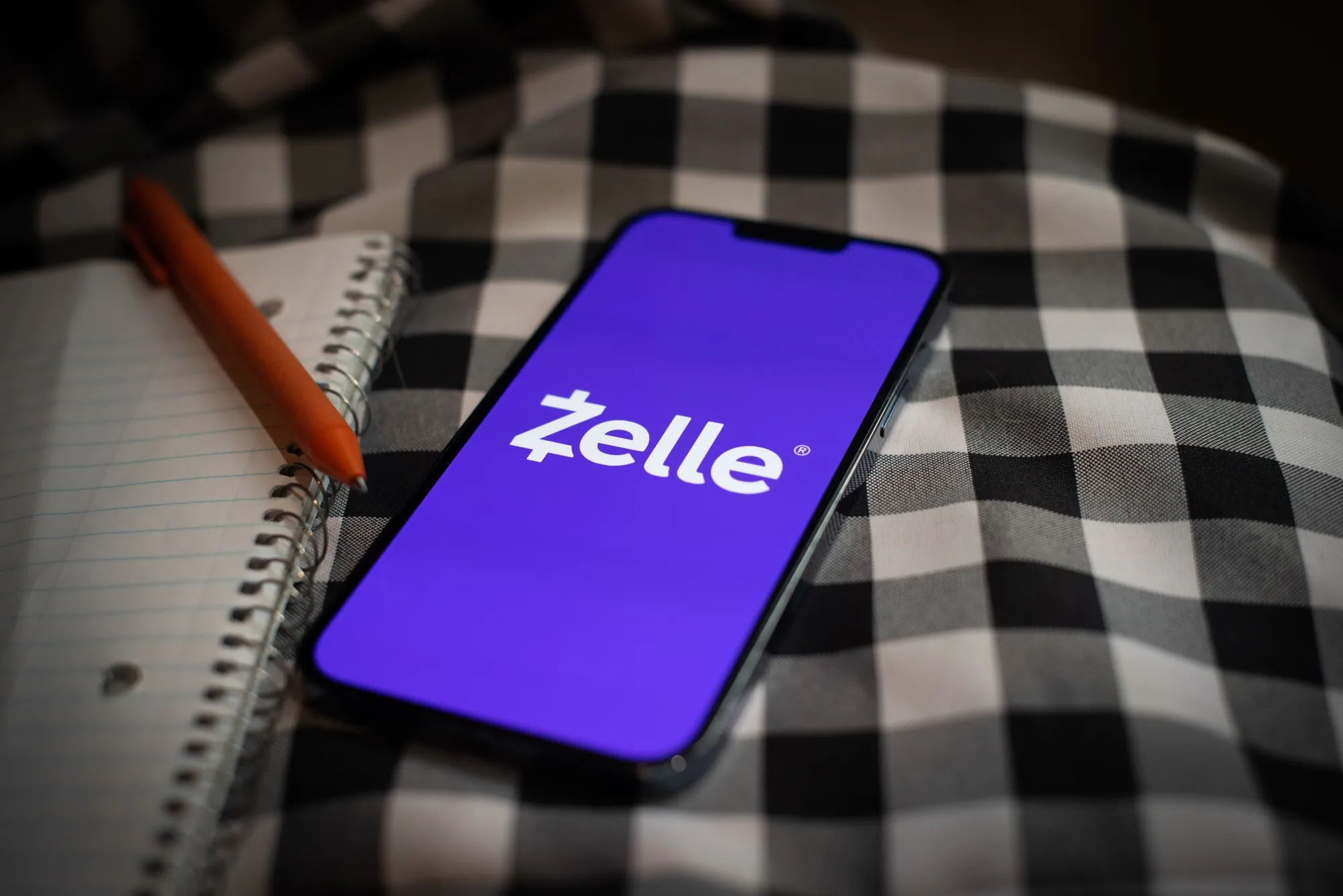 Zelle Application As Banks Plan Online-Shopping Wallet