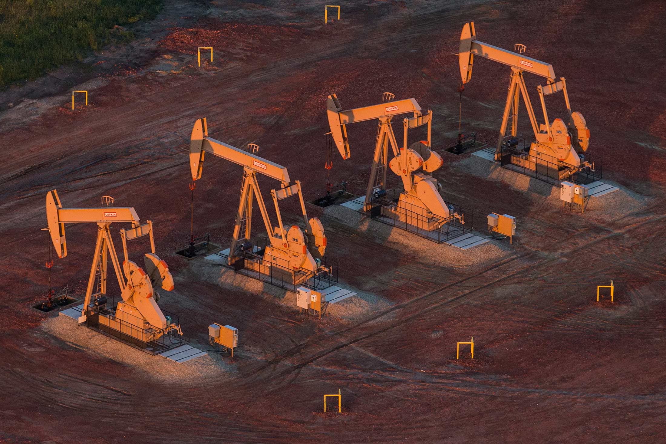 50YearOld Australia Oil Fields Spurned in Cheap Crude Age Bloomberg