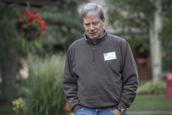 Druckenmiller Buys Facebook While Former Boss Soros Adds Tech Bets