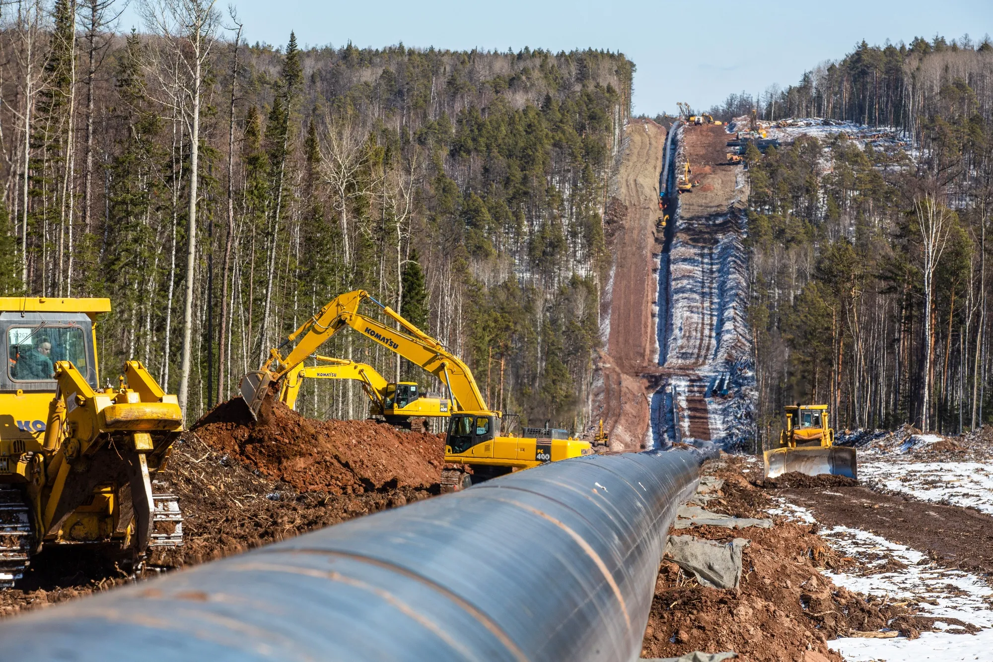 Getting gas to India will be even more costly than laying this pipe to China.