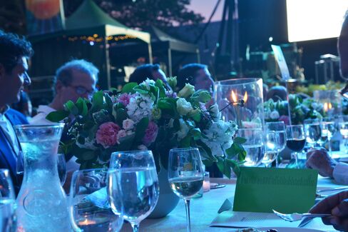 Al fresco dining