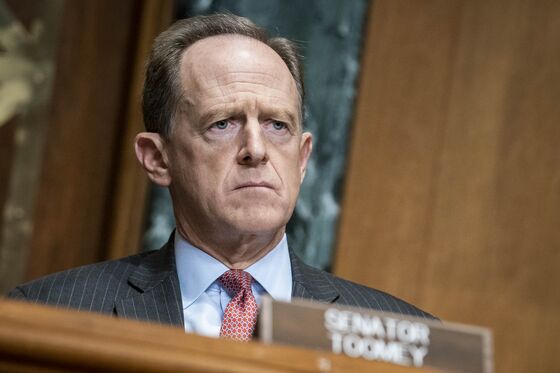 Toomey Says New Bill Won’t Curb Fed’s Emergency Lending Powers