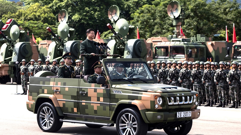 中国が軍事力誇示、模擬弾頭搭載のICBMを太平洋に向け発射 - Bloomberg